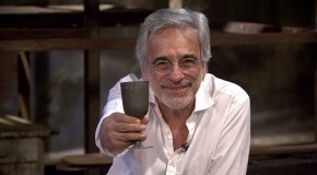 Aderbal Freire-Filho brinda a quarta temporada
