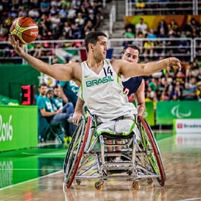 Atleta do Brasil no Basquete em Cadeira de Rodas Masculino. Crédito: Márcio Rodrigues/MPIX/CPB