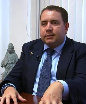 O promotor Marcos Paulo Miranda é também biógrafo de Aleijadinho.
