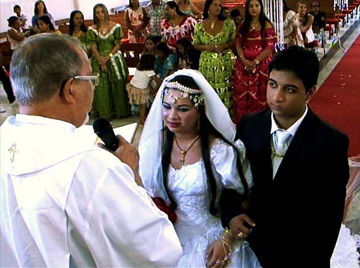 Casamento de Bruno, 14 anos, e Tainá, 15, em Camaçari, na Bahia.