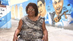 Tia Surica, ícone da Portela, é uma das personalidades entrevistadas