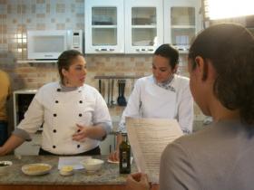 Chefs Ilca Carmo e Solange Saboia ensinam a fazer deliciosas receitas para as ceias
