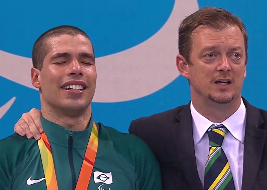Após conquistar nove medalhas em nove provas, Daniel Dias se tornou o maior nadador paralímpico da história.