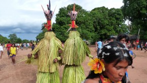 Programa documenta a festa do Aruanã da comunidade indígena dos Karajás