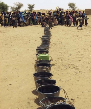 A dificuldade de acesso à agua em diferentes lugares da África