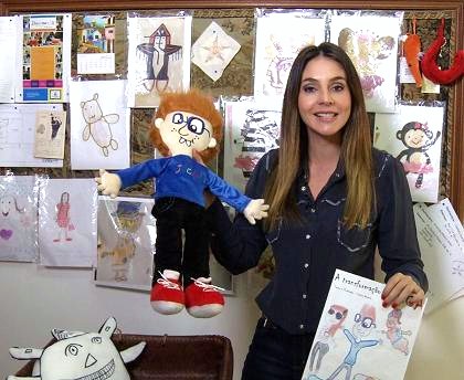A repórter Letícia Bragaglia apresenta o trabalho da designer de brinquedos Renata Costa..