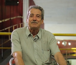 O diretor de cinema Fernando Pérez é um dos entrevistados deste Programa Especial.