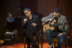 Em dueto com Zé Renato, João Bosco também interpreta composições de Lupicínio Rodrigues