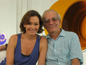 Julia Lemmertz e Artur Xexéo