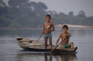Amazônia com Bruce Parry - Crianças de Mamiraua