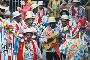 Folia de Reis - Paratodos