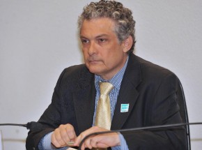 Ricardo Paes de Barros é o entrevistado do Brasilianas.org (Foto: José Cruz/ABr)