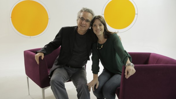O cineasta Murilo Salles e Natália Lage no set do programa