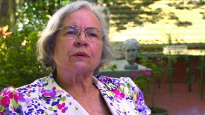 Amiga do antropólogo, jornalista Ana Arruda Callado é entrevistada no primeiro episódio