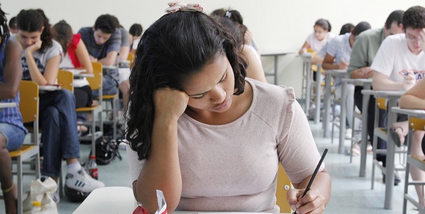 Alunos prestarão o Exame Nacional do Ensino Médio neste fim de semana. Foto: Agência Brasil.