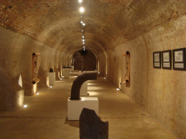 Os aquedutos expõem objetos que compuseram a própria história do Museu