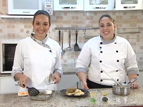 Chefs Ilca Carmo e Solange Sabóia ensinam a fazer o filé de filhote em crosta de jambu