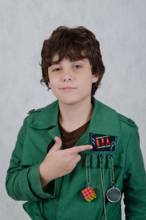 Tom convida um amigo para estudar juntos (Foto: Kiko Cabral)