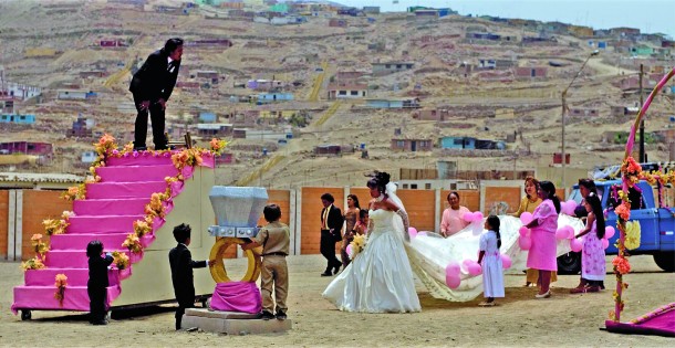 Cena do premiado longa peruano "La teta asustada" dirigido por Claudia Llosa