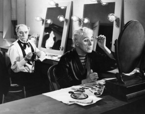 Cena do longa "Luzes da Ribalta", estrelado pelo lendário Charlie Chaplin