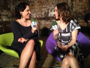 A cantora Marcela Bellas em entrevista com Liliane Reis