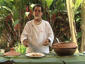 Chef Ofir ensina uma deliciosa receita de Pato Moqueado