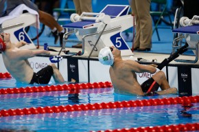 Daniel Dias larga em busca de sua vigésima terceira medalha paralímpica. Crédito: Fernando Frazão/Agência Brasil
