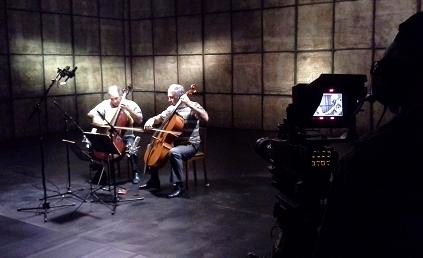 Duo Santoro grava apresentação exclusiva em estúdio da TV Brasil