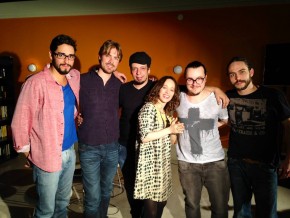 A banda Radiolaria comanda a trilha sonora do programa