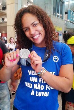 Aline Silva conquista medalha inédita em luta olímpica