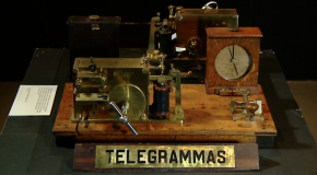 Acervo abrigaainda peça histórica de emitir telegrama