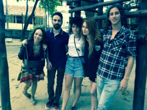 A banda carioca que toca um indie da pesada, meio assim, Tipo Uísque